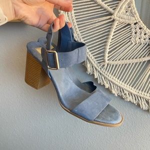 Women's heels, Size 9